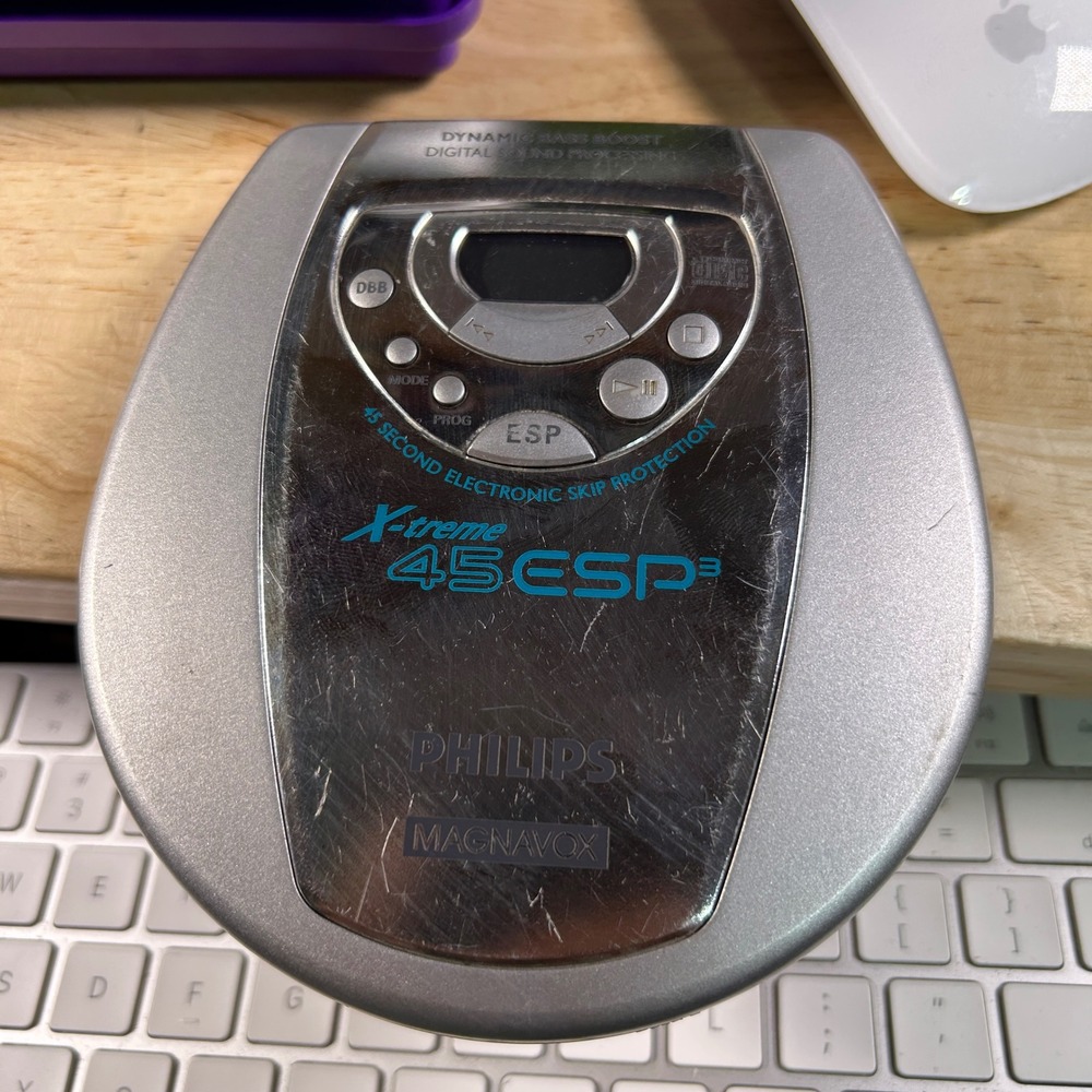 Philips Magnavox X-treme 45 ESP3 Portable CD Player Silver For Parts Repair